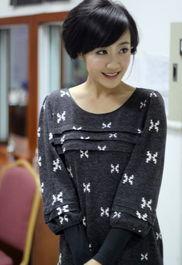 左岩老公照片,揭秘神秘魅力背后的故事